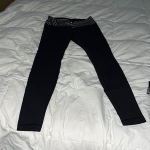 Lululemon leggings and shorts